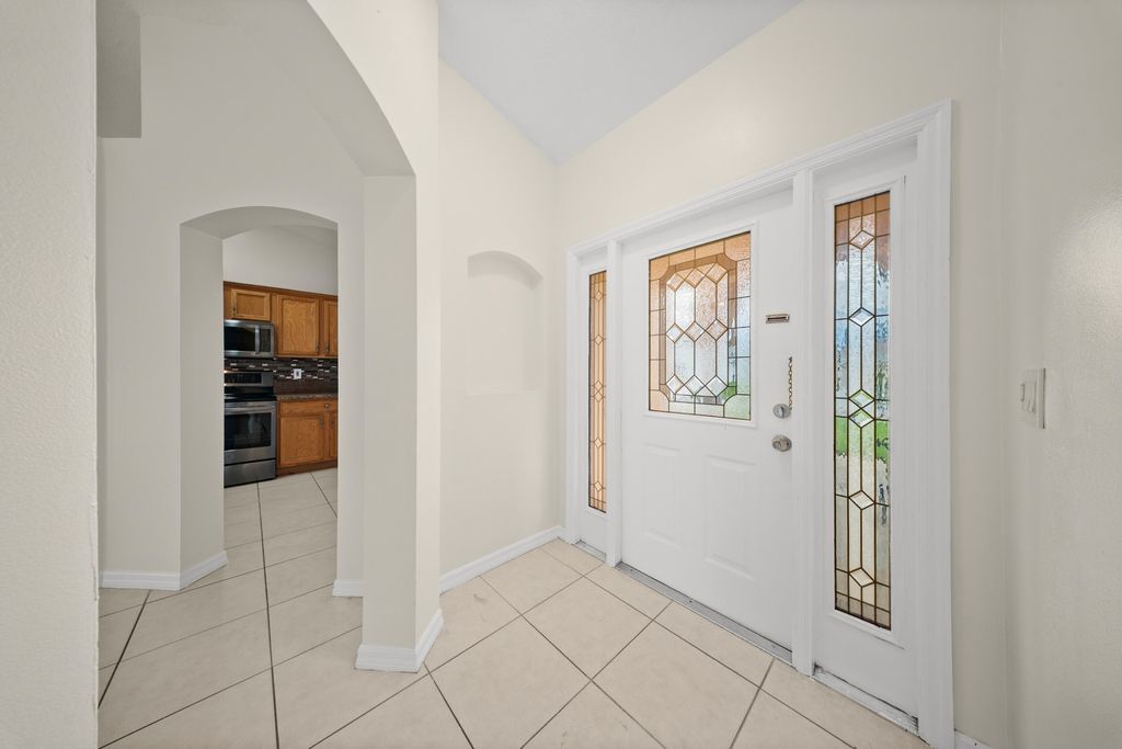 Photo of 6121 NW Daroco Terrace, Port Saint Lucie, FL 34986 (MLS # B26014630)