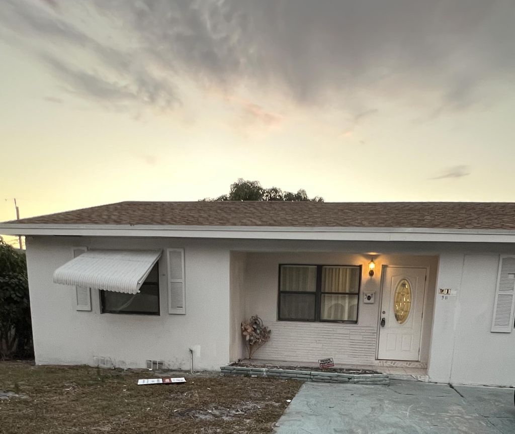 Photo of 911 S B Street, Lake Worth Beach, FL 33460 (MLS # R11156209)