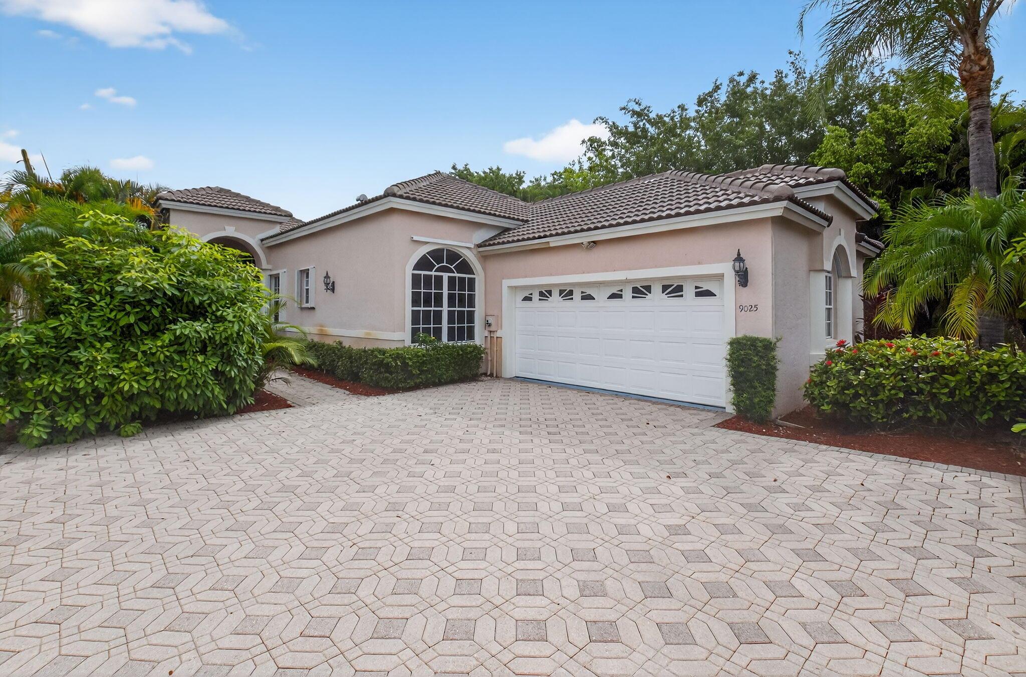9025 Long Lake Palm Drive