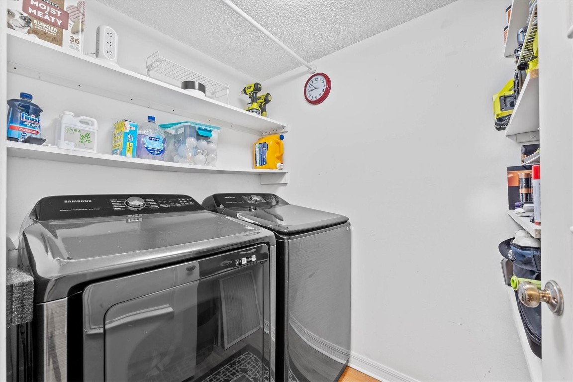 Lakes of Oakland Forest - Residential