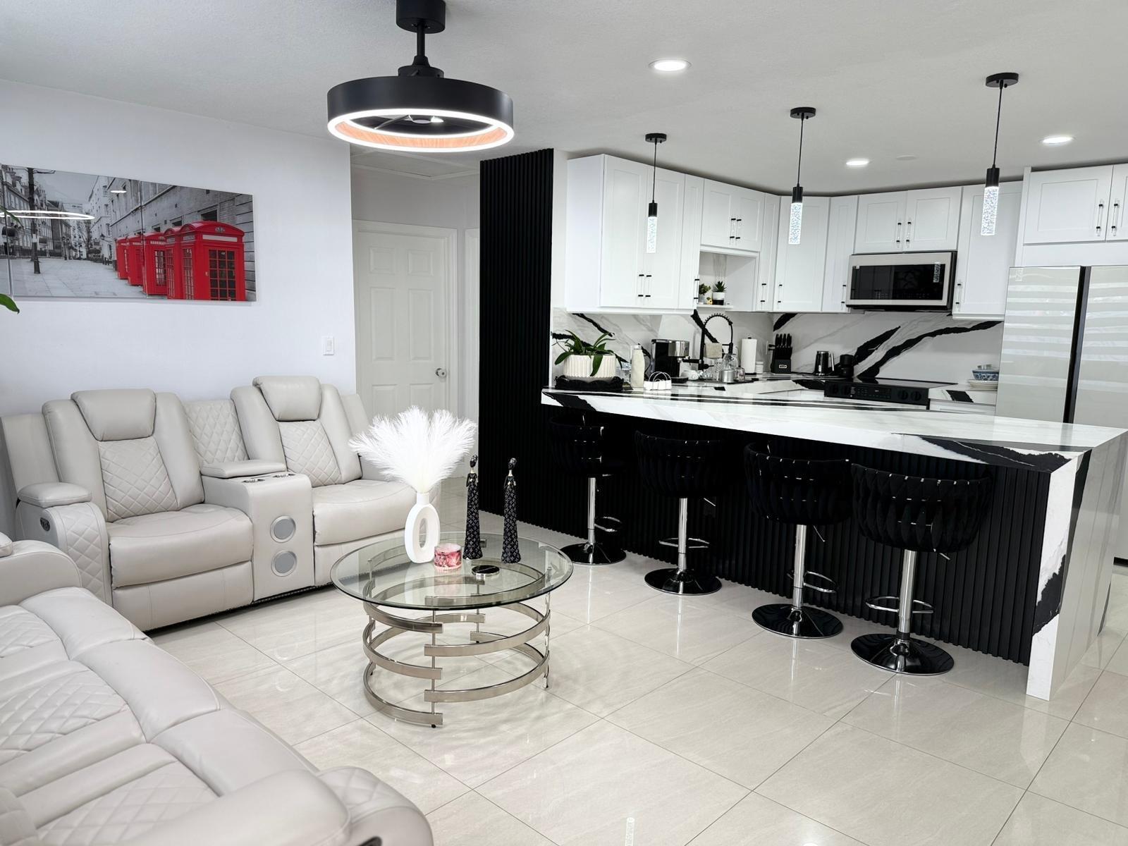 4346 Brentwood Court