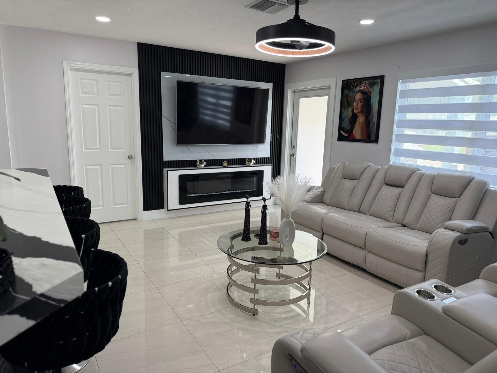 4346 Brentwood Court
