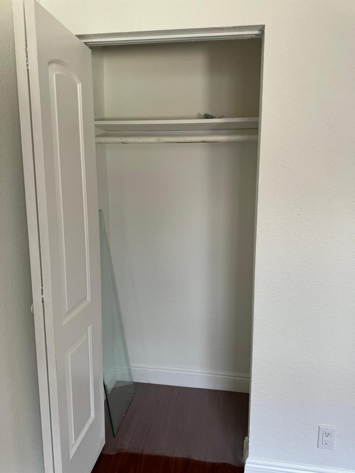 FOREST CONDO - Residential