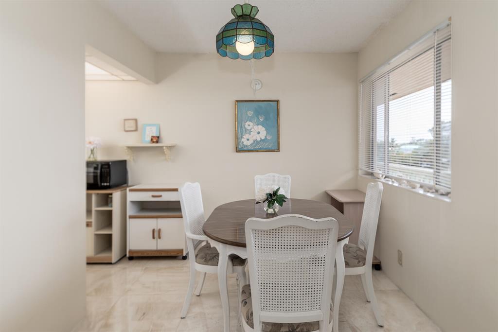 VILLAGE GREEN SUSSEX CONDO - Residential