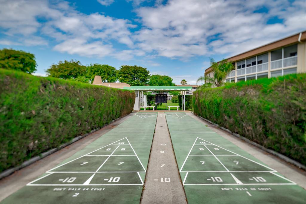 VILLAGE GREEN SUSSEX CONDO - Residential