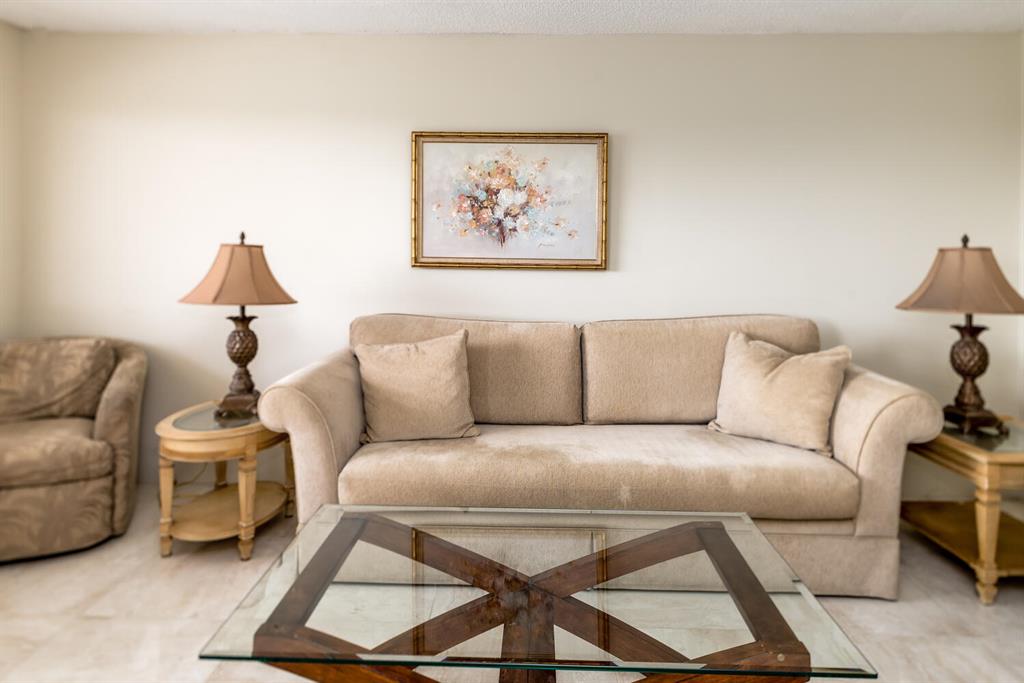 VILLAGE GREEN SUSSEX CONDO - Residential