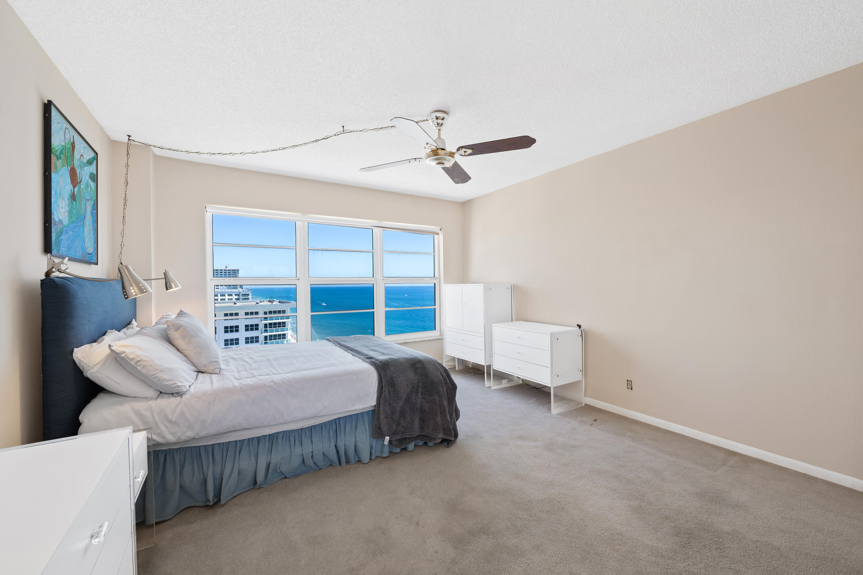 PLAYA DEL SOL CONDO - Residential