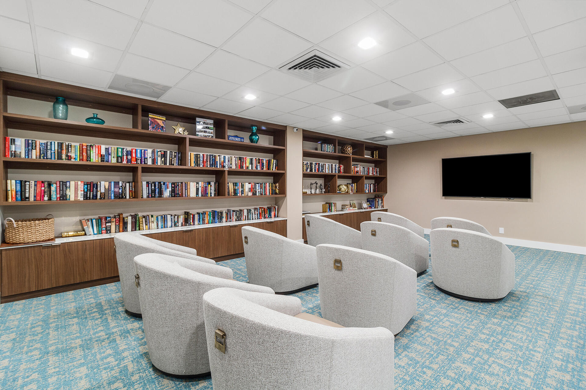 PLAYA DEL SOL CONDO - Residential