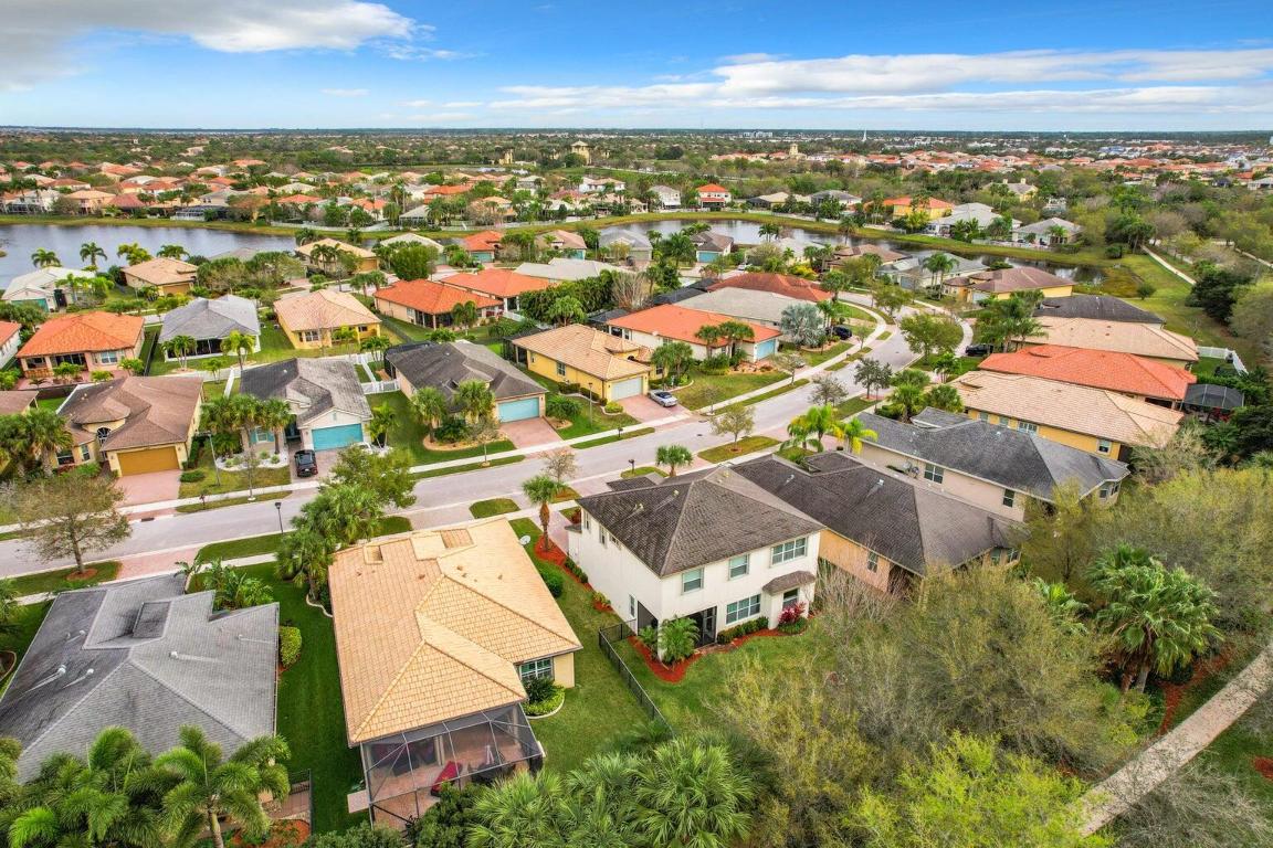 TRADITION - Residential