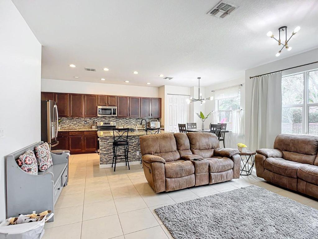 TRADITION - Residential