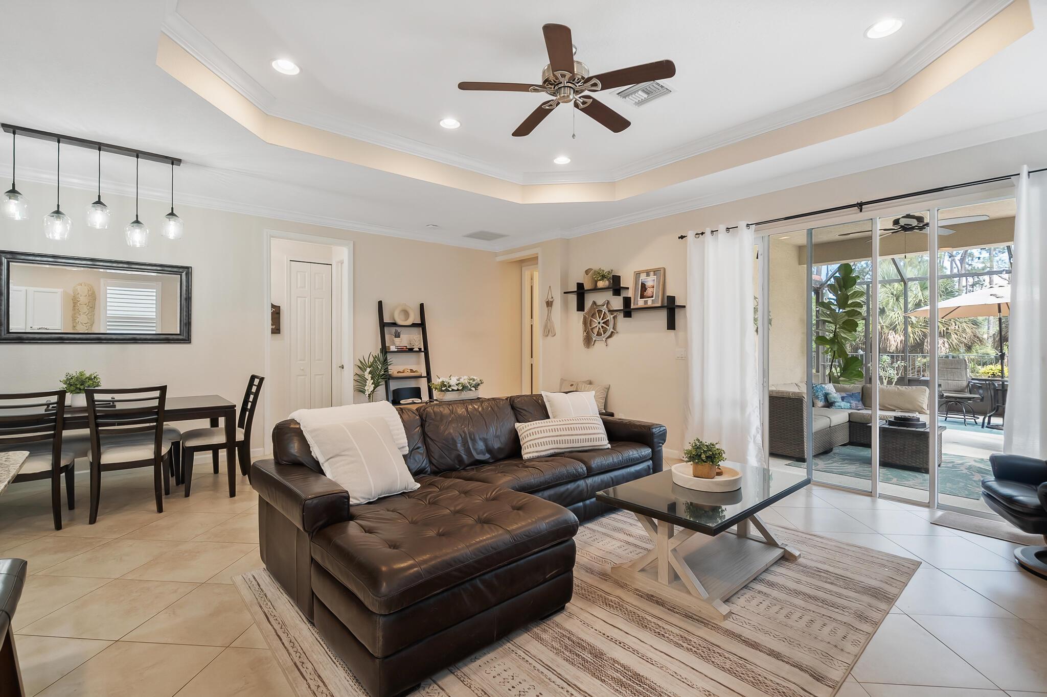 PASTELLE (AKA OAKS) - Residential