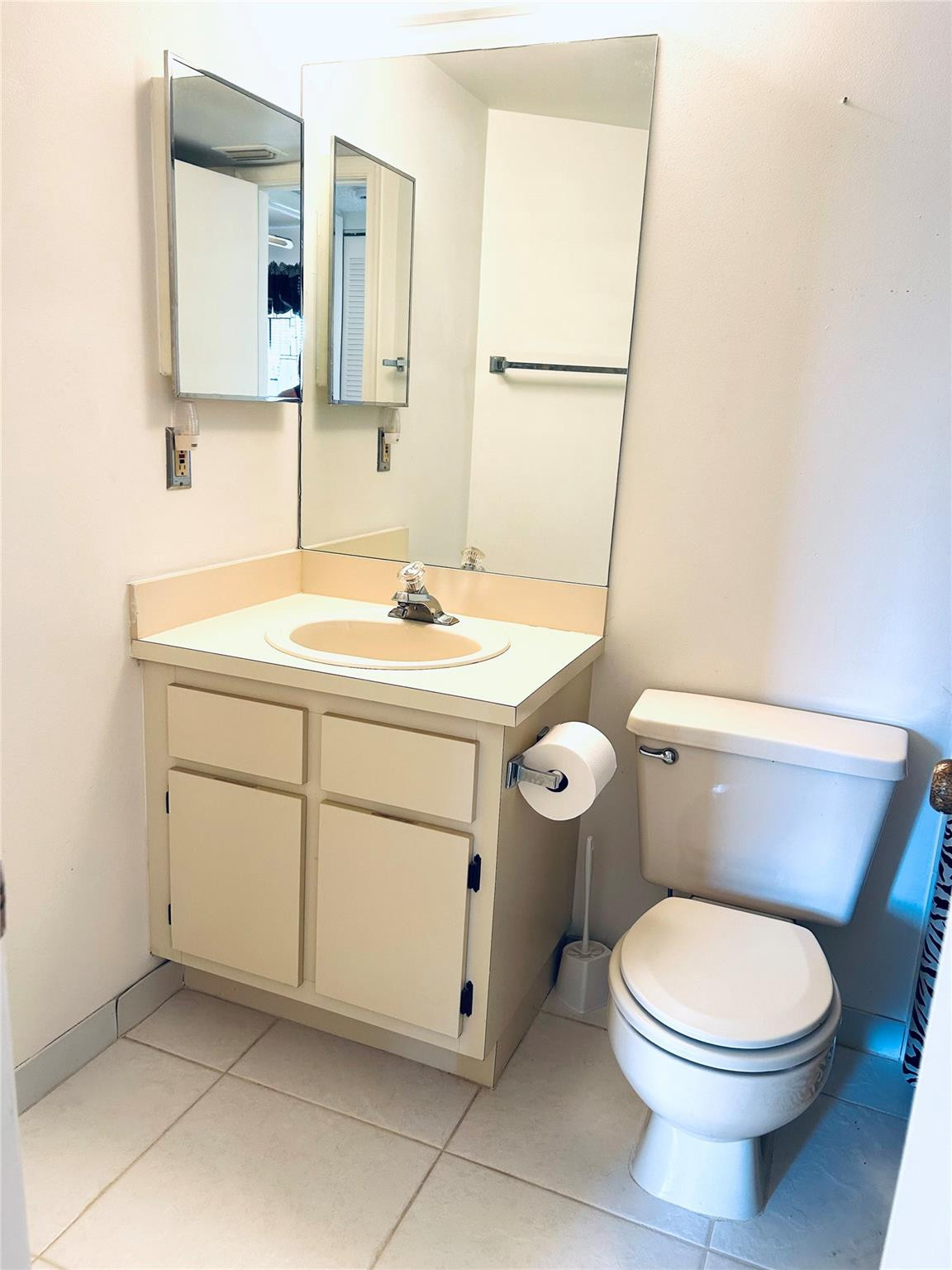 VIEWPOINTE CONDO - Residential