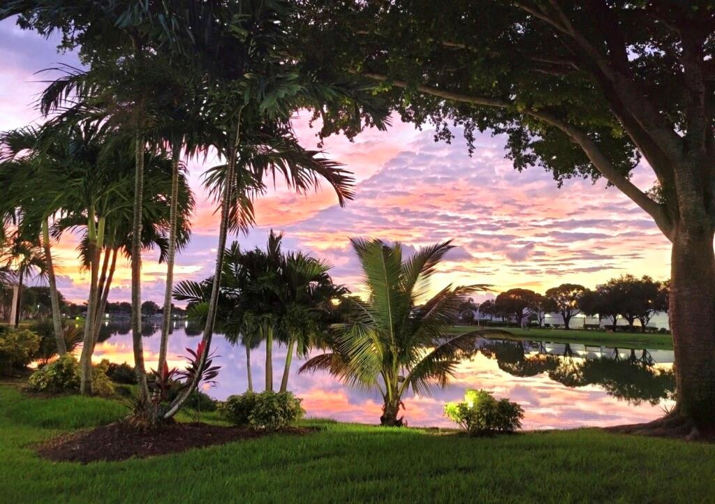 VIEWPOINTE CONDO - Residential