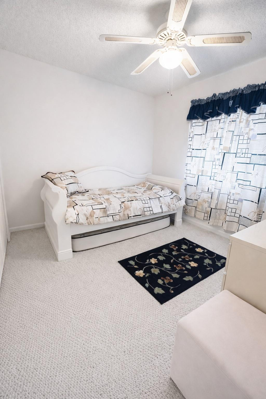 VIEWPOINTE CONDO - Residential