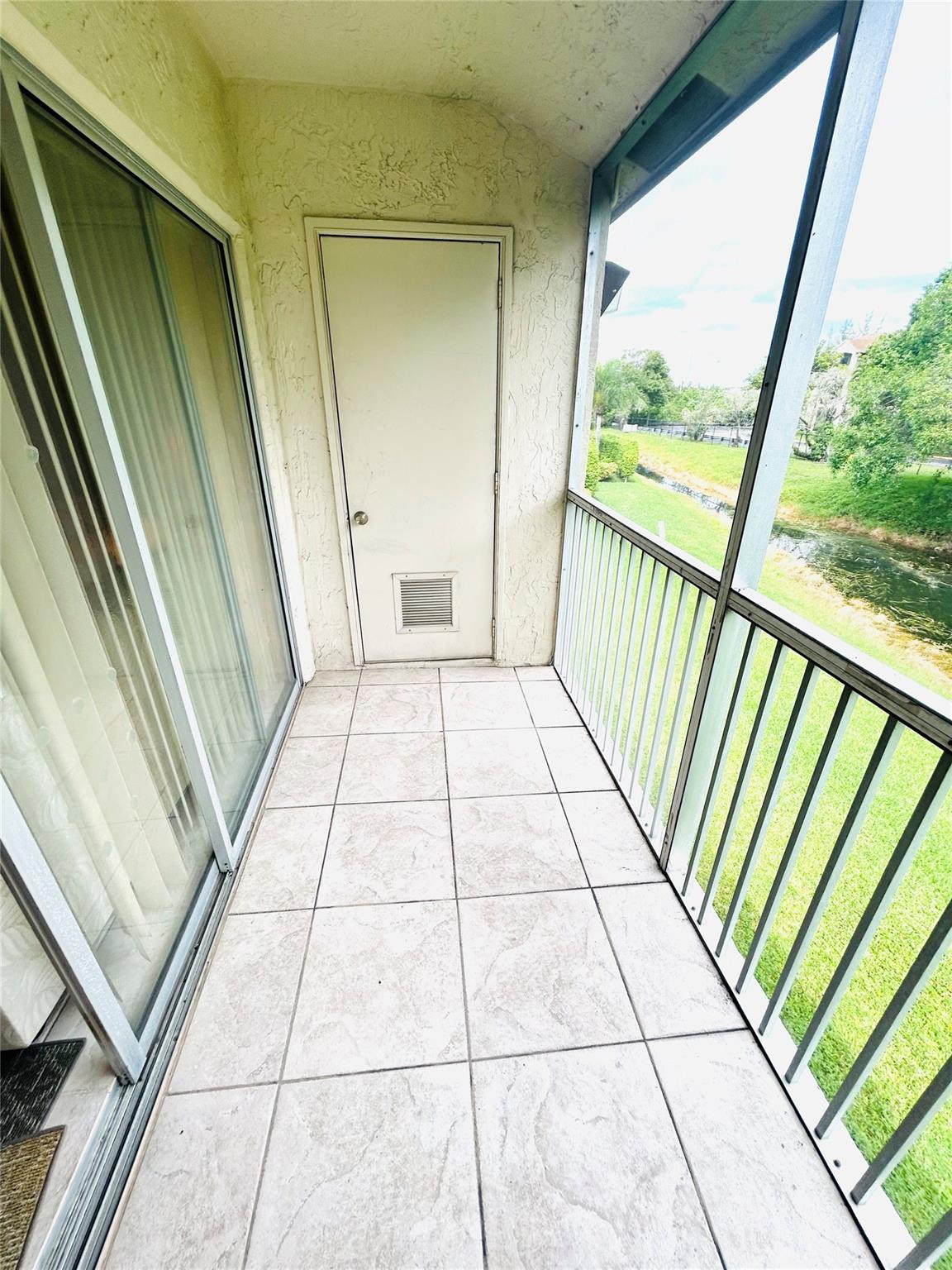 VIEWPOINTE CONDO - Residential