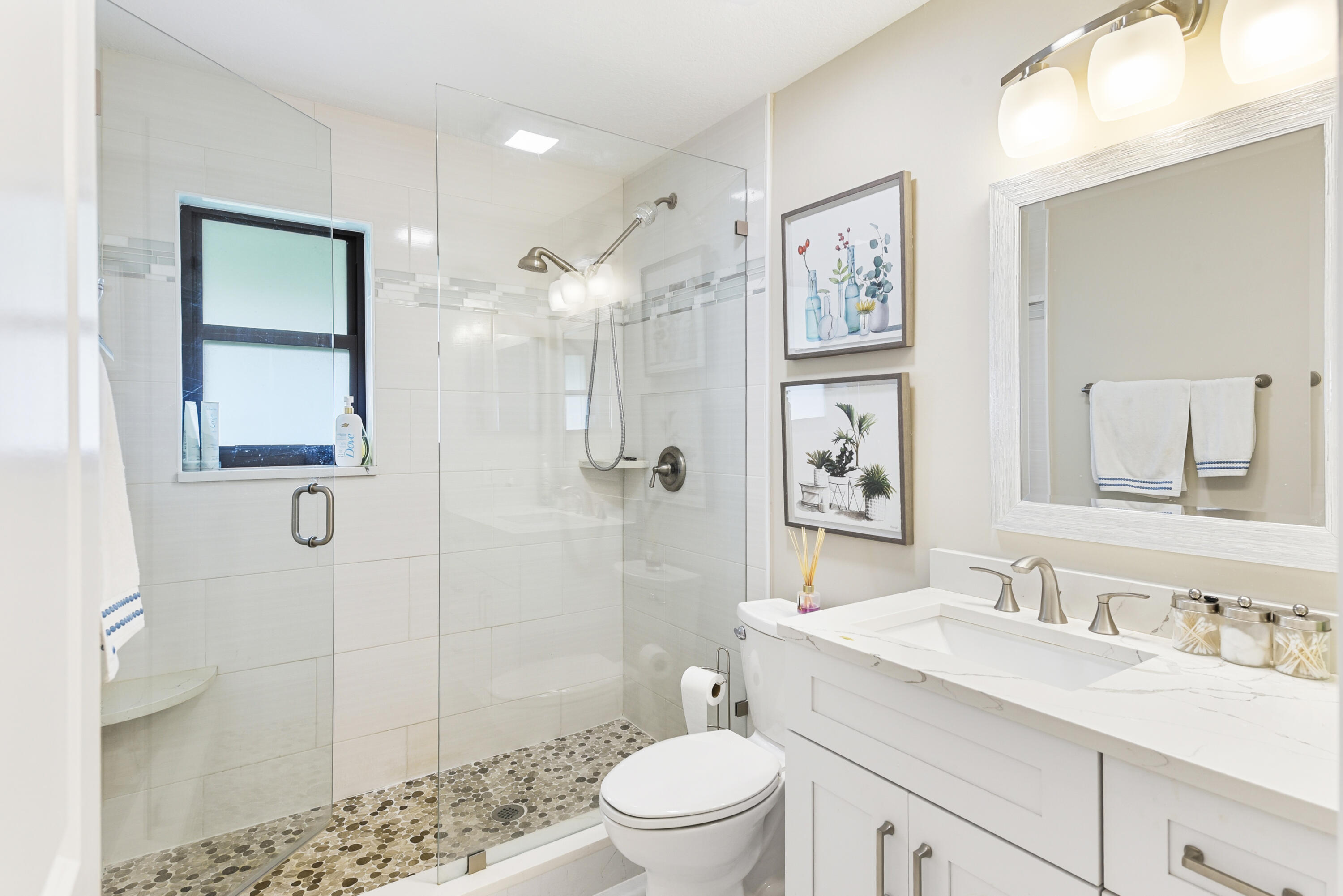 BELLA VISTA - Residential Lease