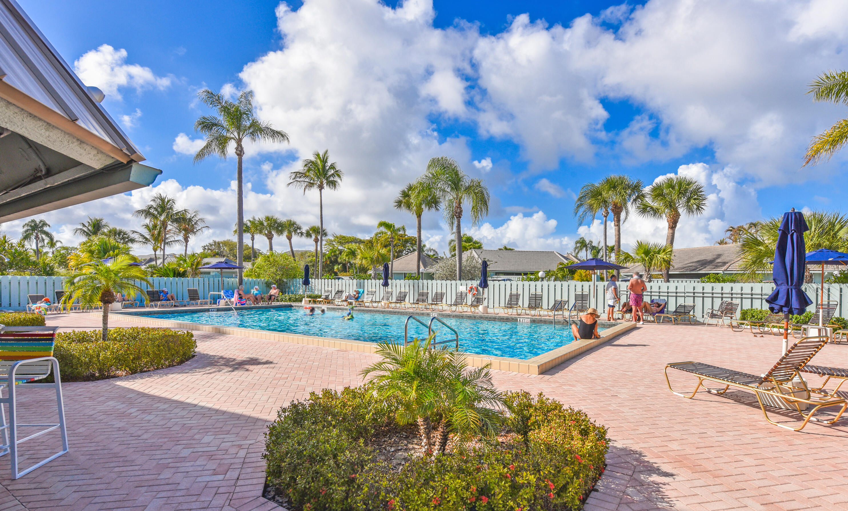 BELLA VISTA - Residential Lease