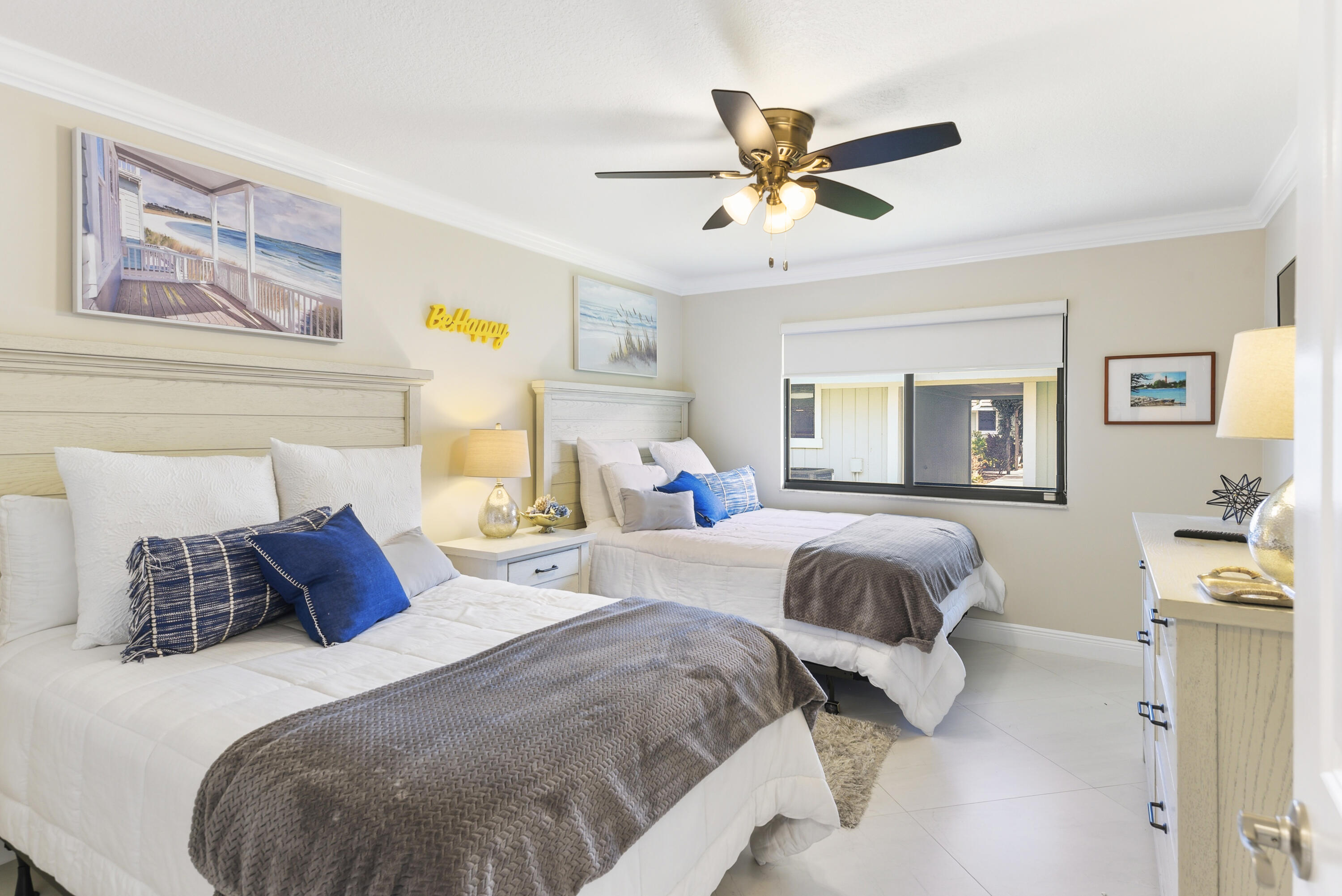 BELLA VISTA - Residential Lease