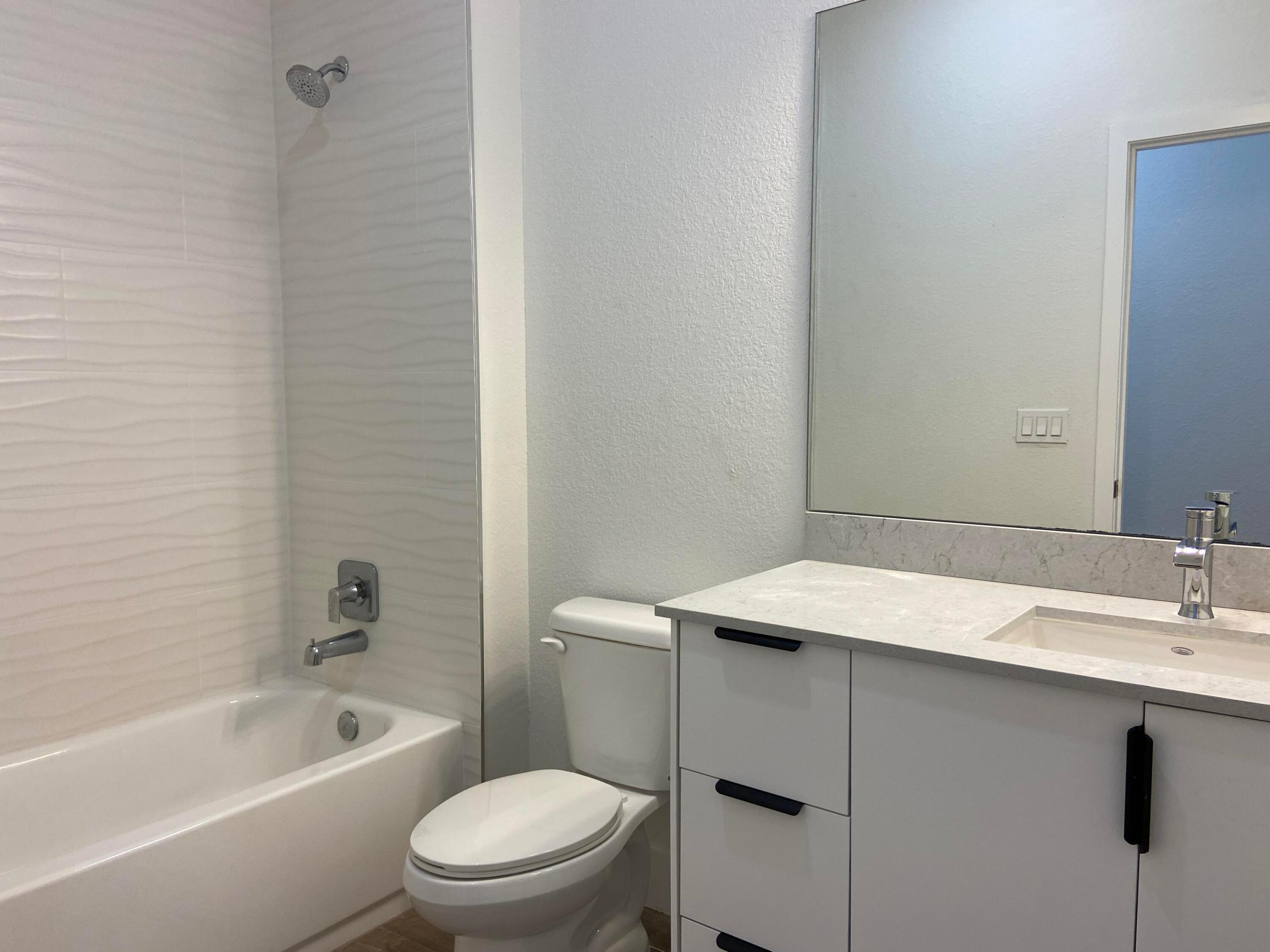 CASA DEL SOL - Residential Lease