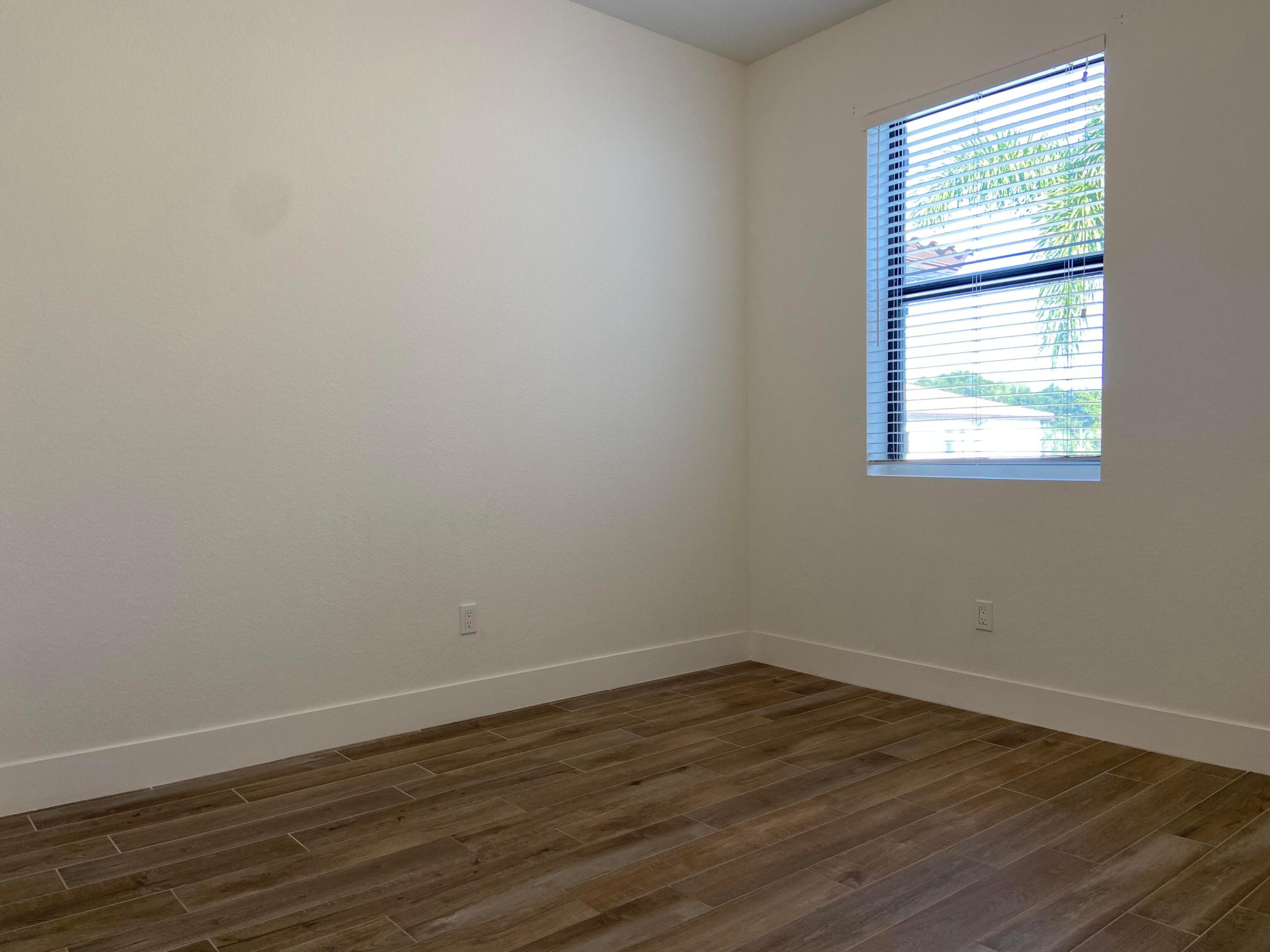 CASA DEL SOL - Residential Lease