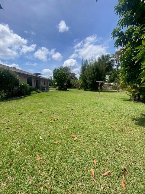 CAM ESTATES - Residential Lease