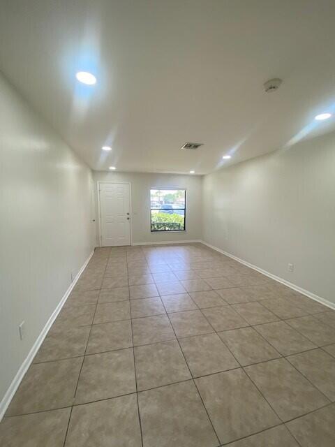CAM ESTATES - Residential Lease