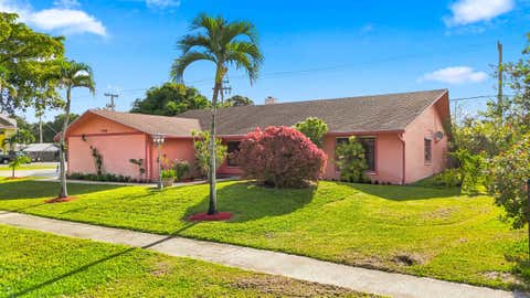 Tiny photo for 3768 Pinehurst Drive, Lake Worth, FL 33467 (MLS # B26053866)