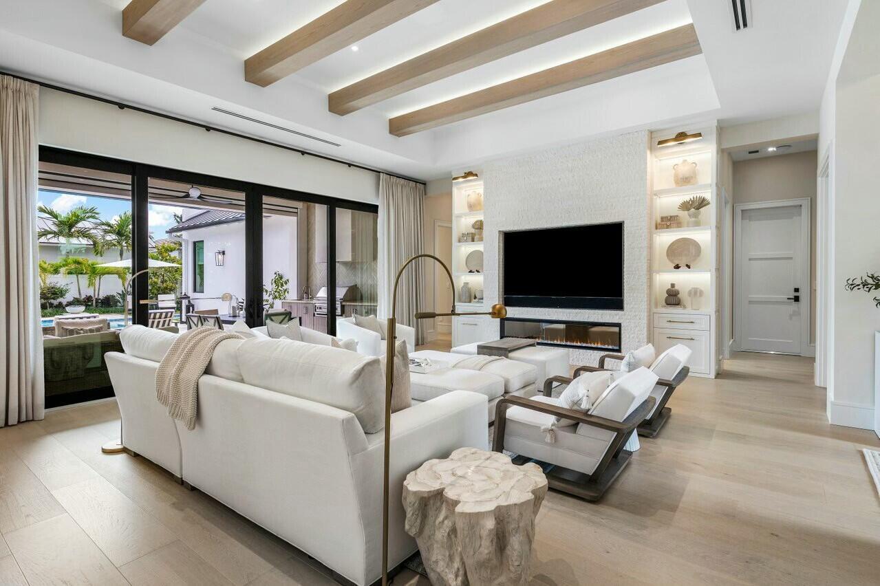 Bella Delray - Residential