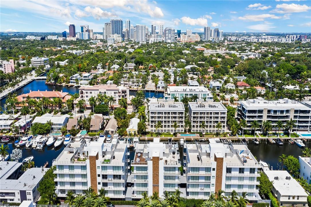 AquaMar Las Olas - Residential