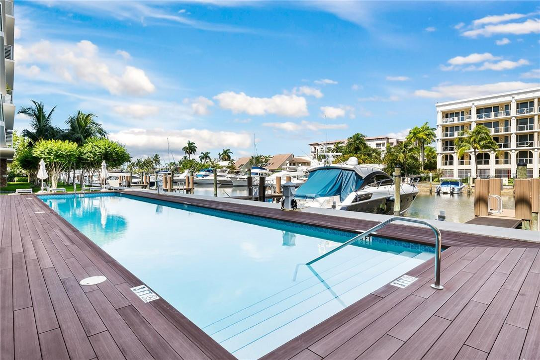 AquaMar Las Olas - Residential