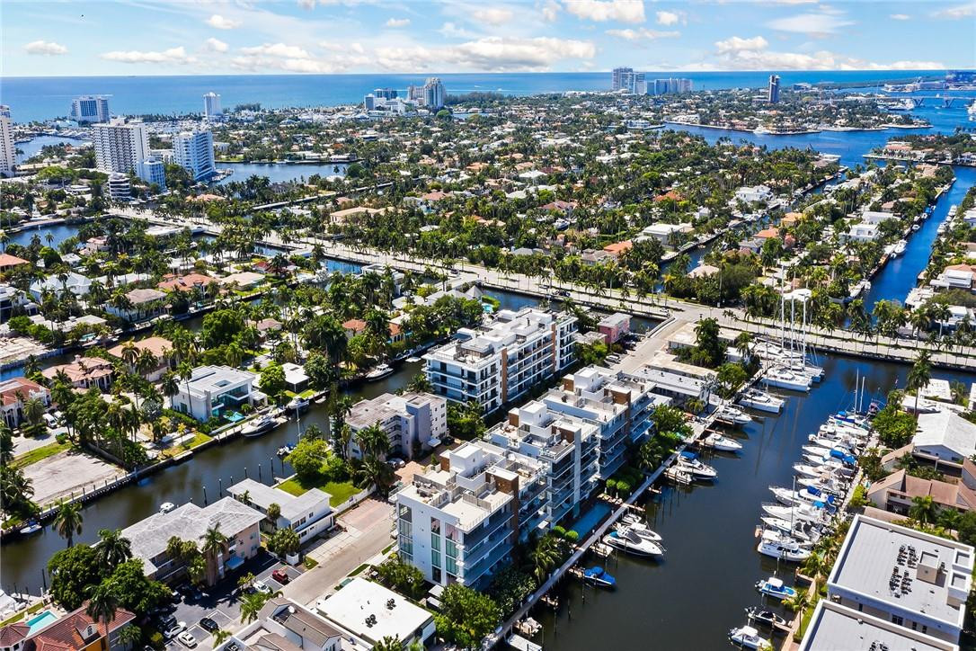 AquaMar Las Olas - Residential