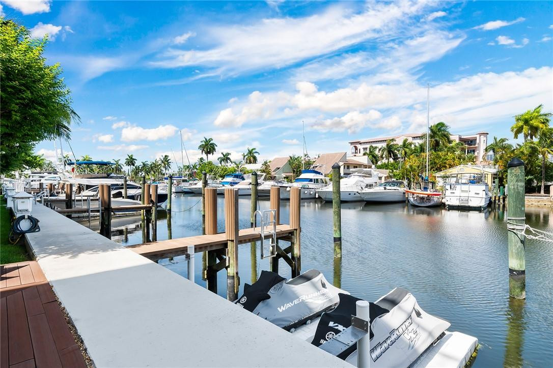 AquaMar Las Olas - Residential