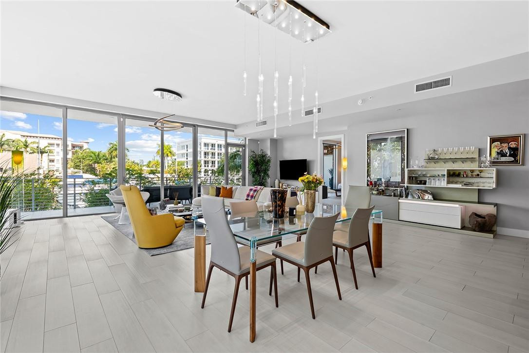 AquaMar Las Olas - Residential
