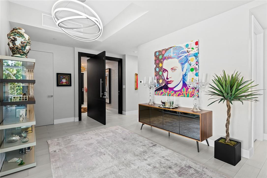 AquaMar Las Olas - Residential