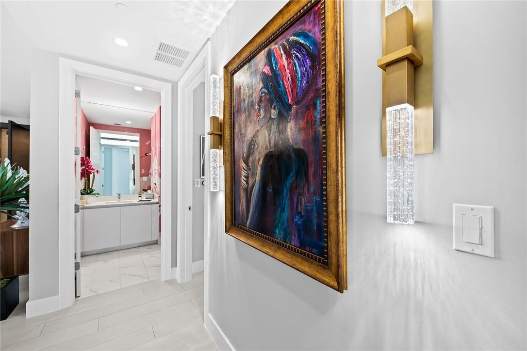 AquaMar Las Olas - Residential
