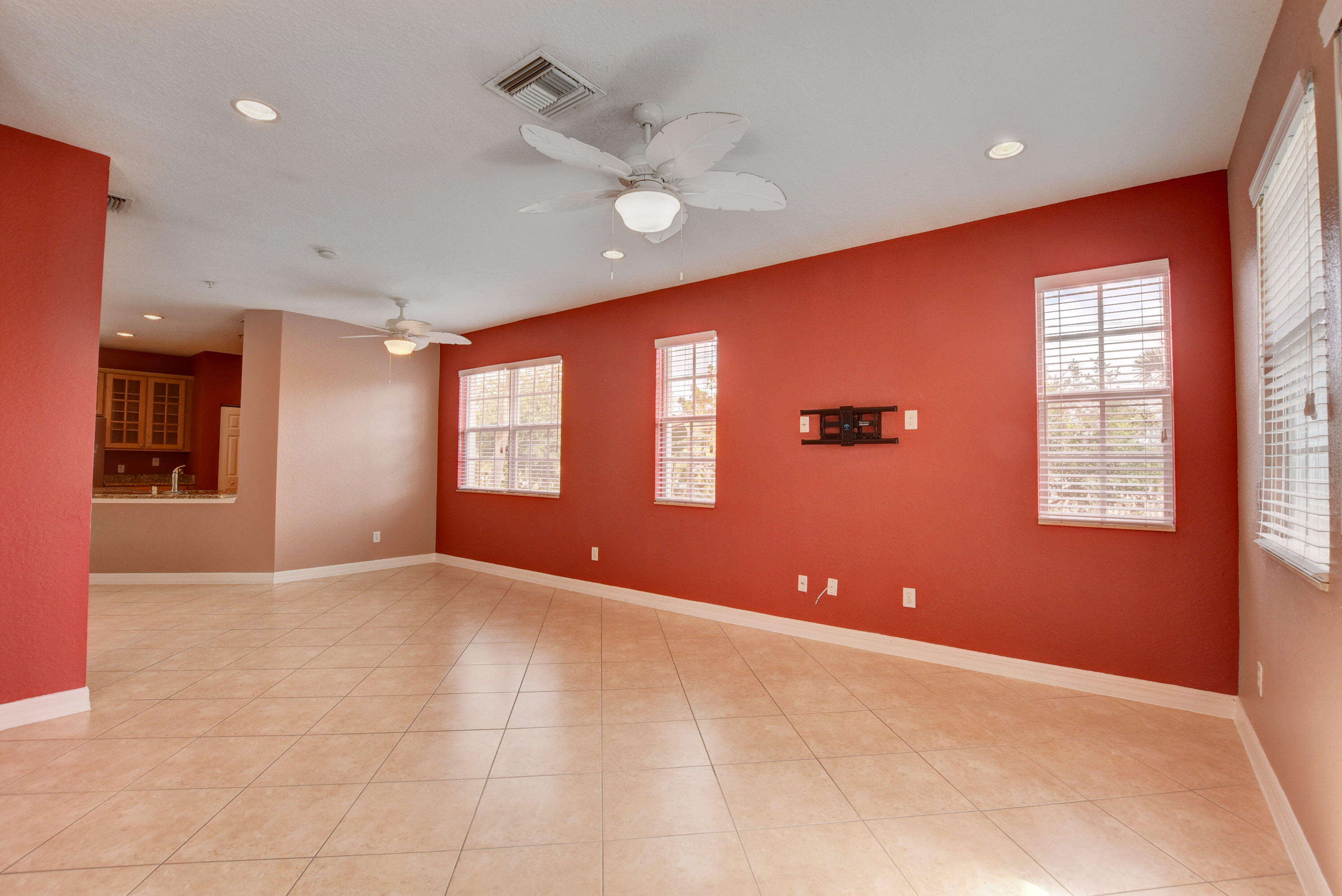 OCEAN CAY - Residential