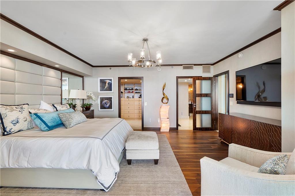 LAS OLAS BEACH CLUB - Residential