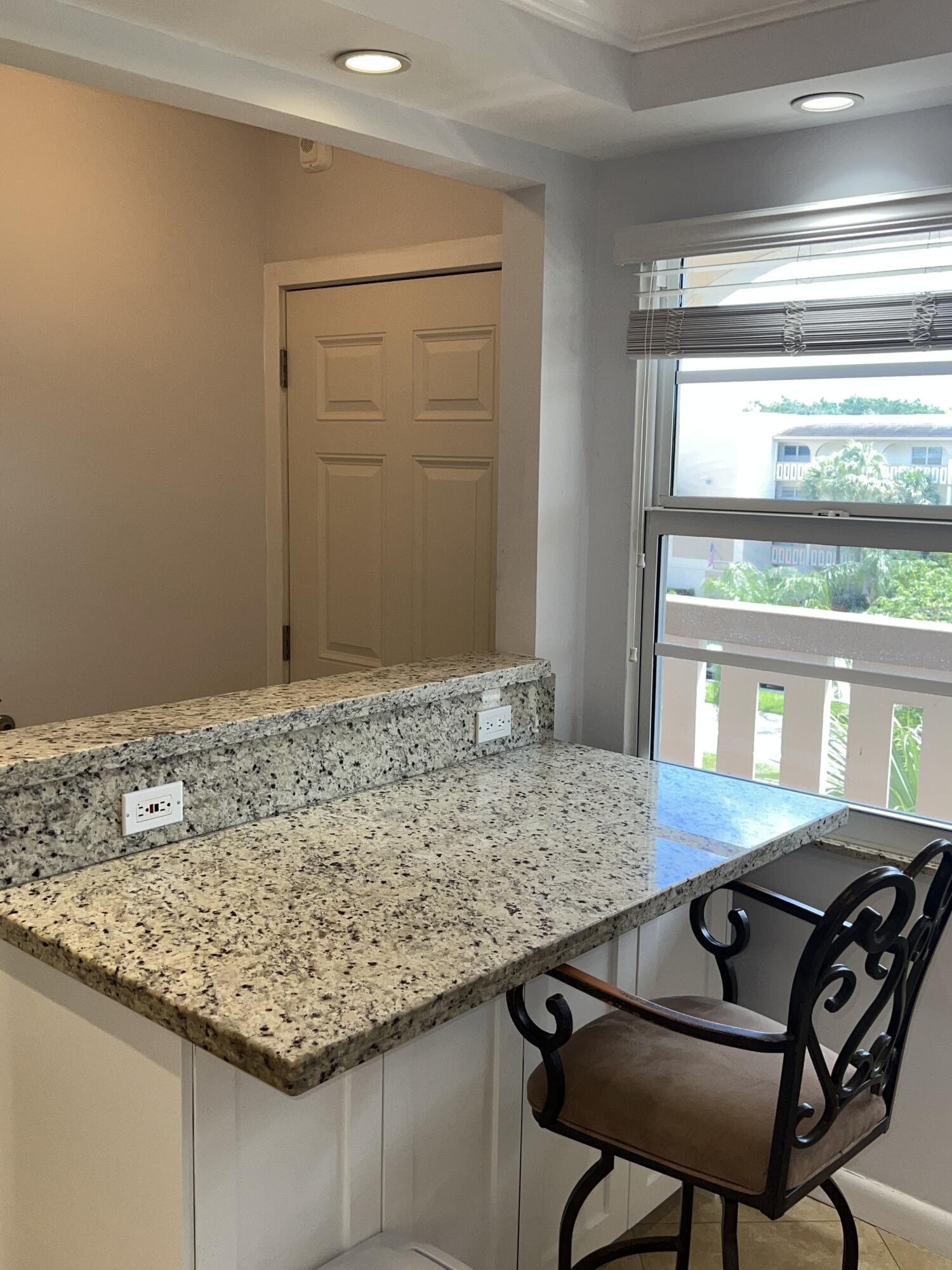 LUCAYA VILLAGE 2-A CONDO - Residential