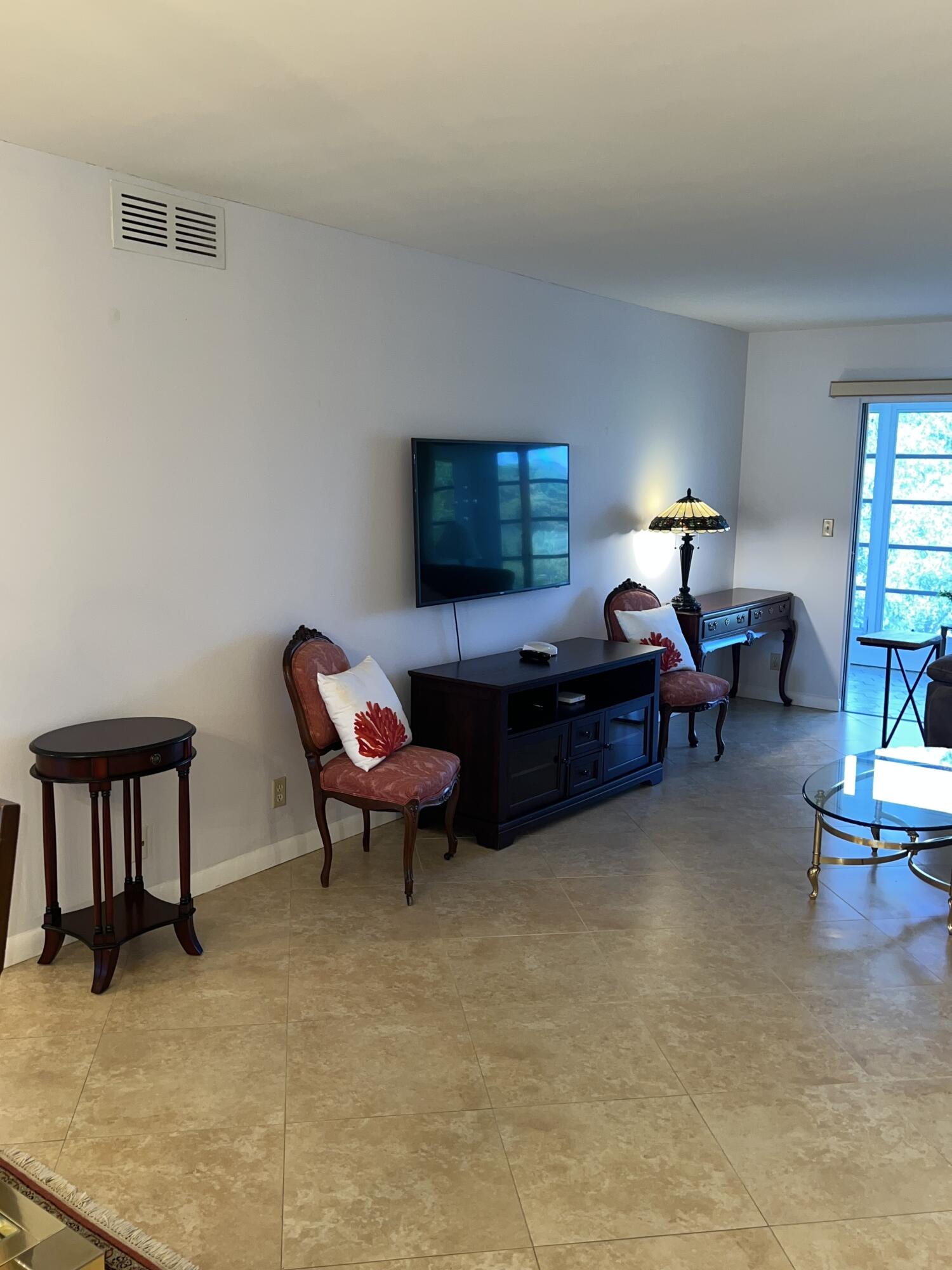 LUCAYA VILLAGE 2-A CONDO - Residential