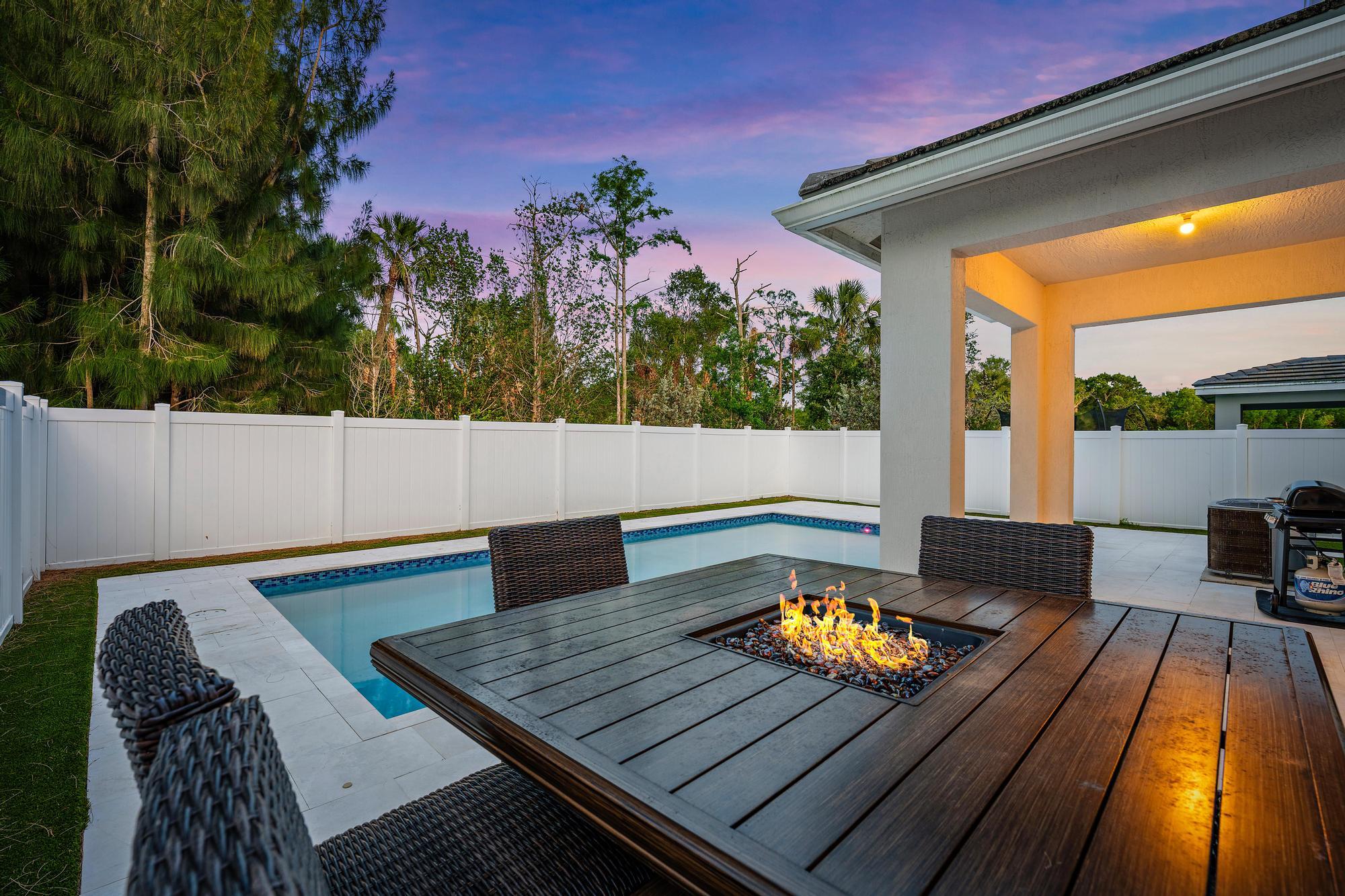 RESERVE AT JUPITER - Residential