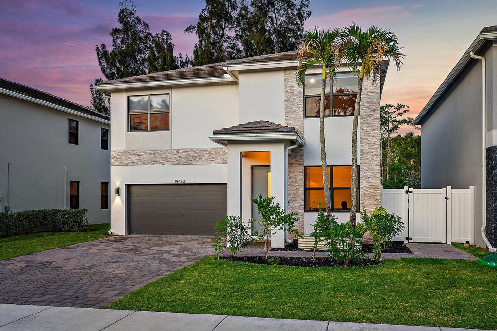 Photo of 18452 Glenstone Street, Jupiter, FL 33458 (MLS # B26034035)