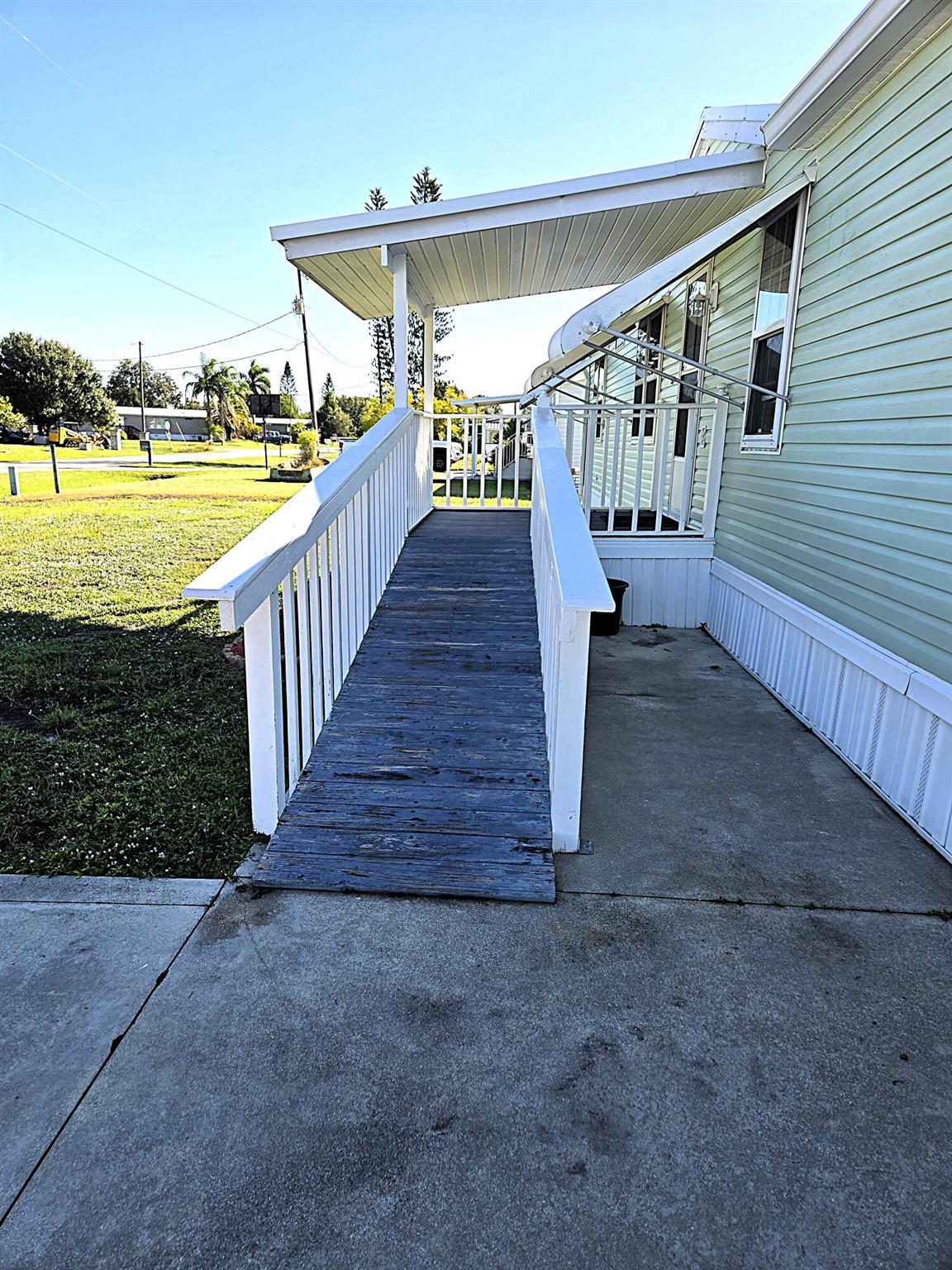 TAYLOR CREEK - Residential