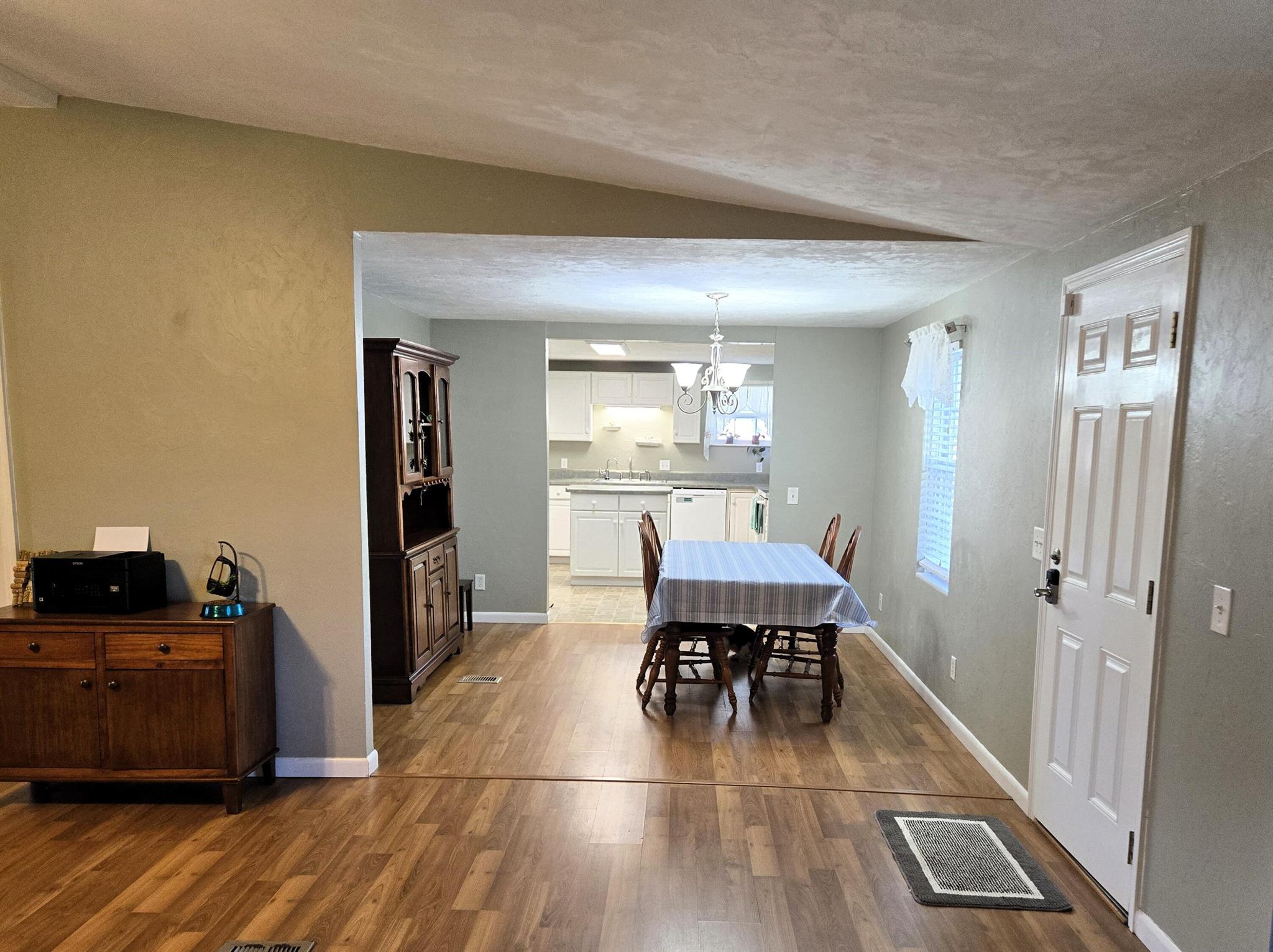 TAYLOR CREEK - Residential