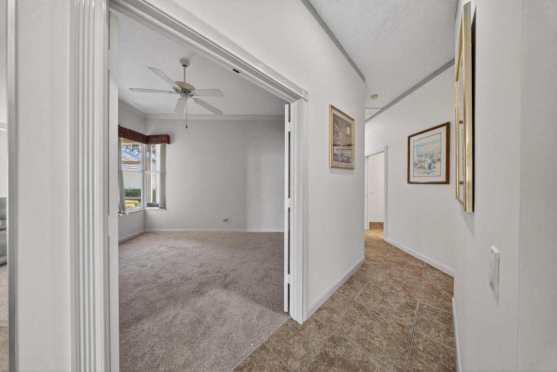 The Lakes at Bedford - Residential