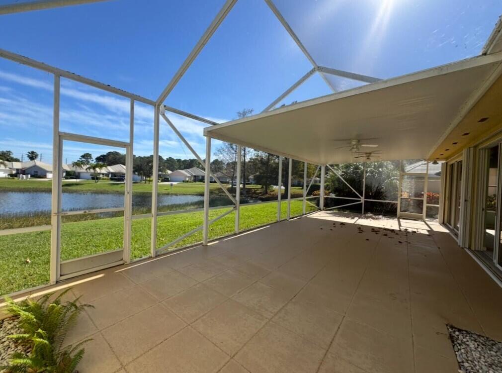 The Lakes at Bedford - Residential