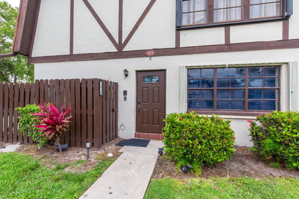 103 Weybridge C Circle C