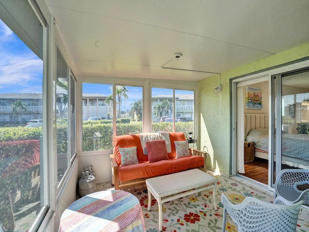 Photo of 1120 Lemon Tree Terrace #D, Delray Beach, FL 33445 (MLS # R10929710)