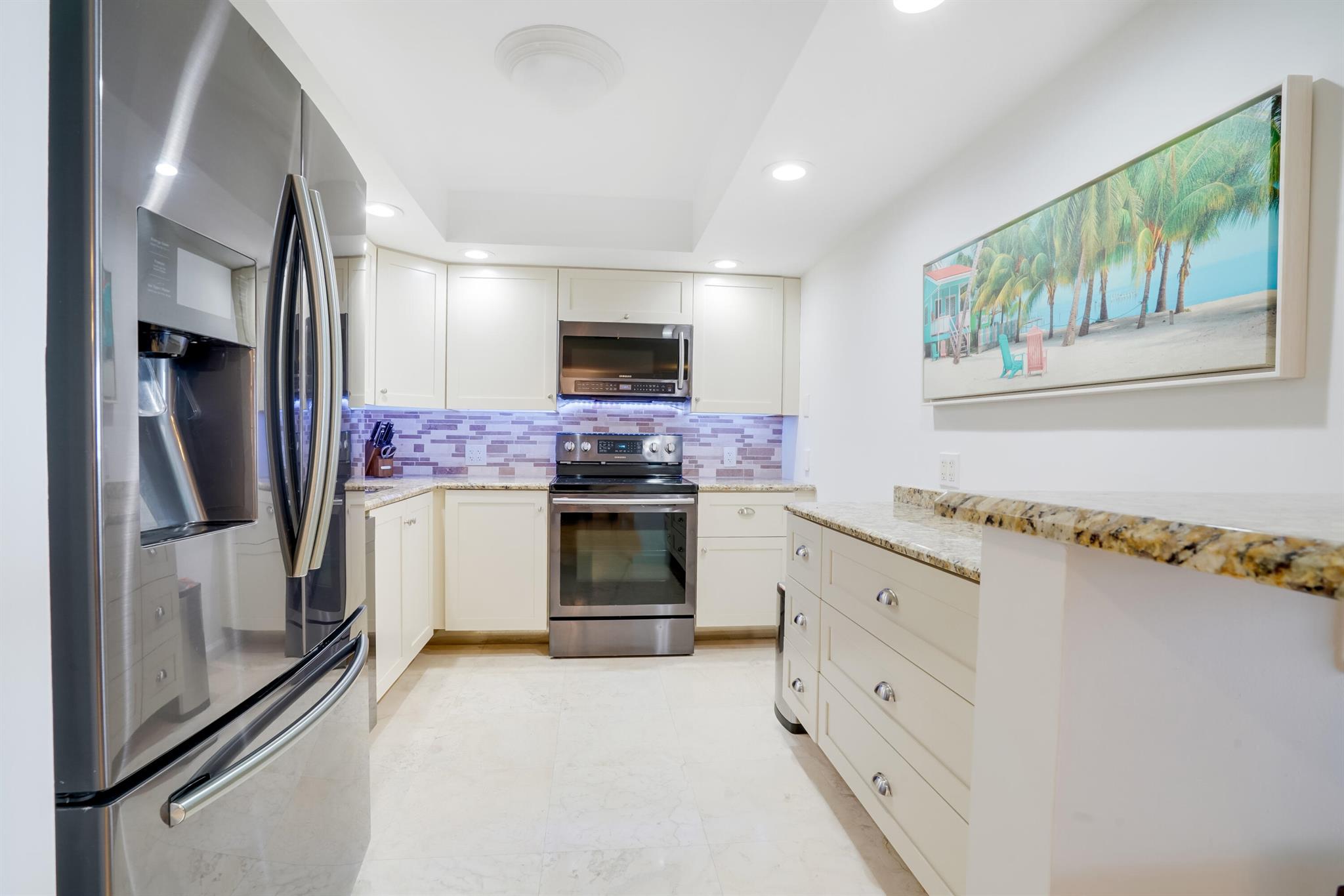 SEA RANCH CLUB OF BOCA III CONDO - Residential