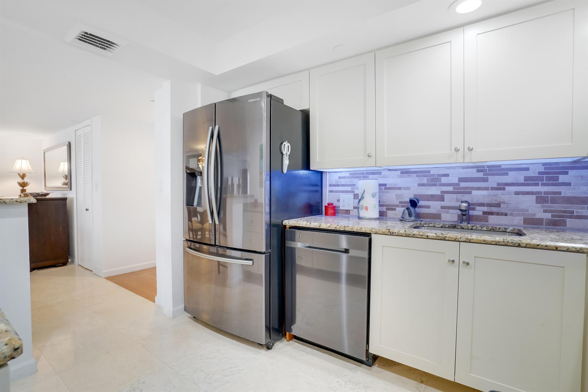 SEA RANCH CLUB OF BOCA III CONDO - Residential