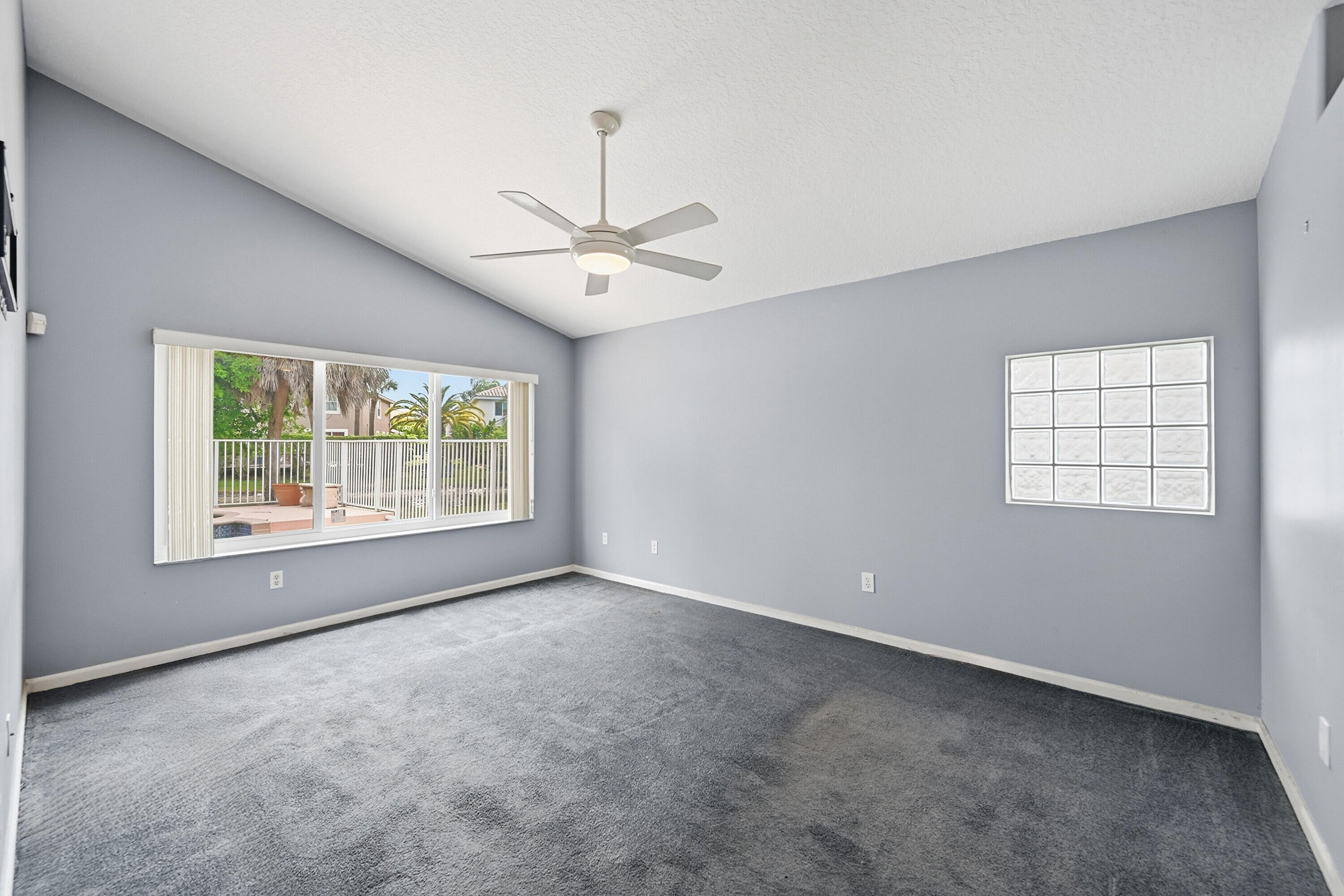 WYNDHAM LAKES NORTH - Residential